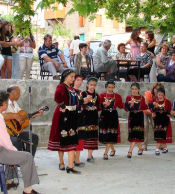 26 Ιουλίου 2012 στο πανηγύρι της Αγίας Παρασκευής.