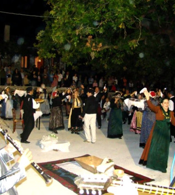 Το χορευτικό του Δήμου Σοχού Θεσσαλονίκης στο 2ο Φεστιβάλ Χορωδιών Παραδοσιακού Τραγουδιού